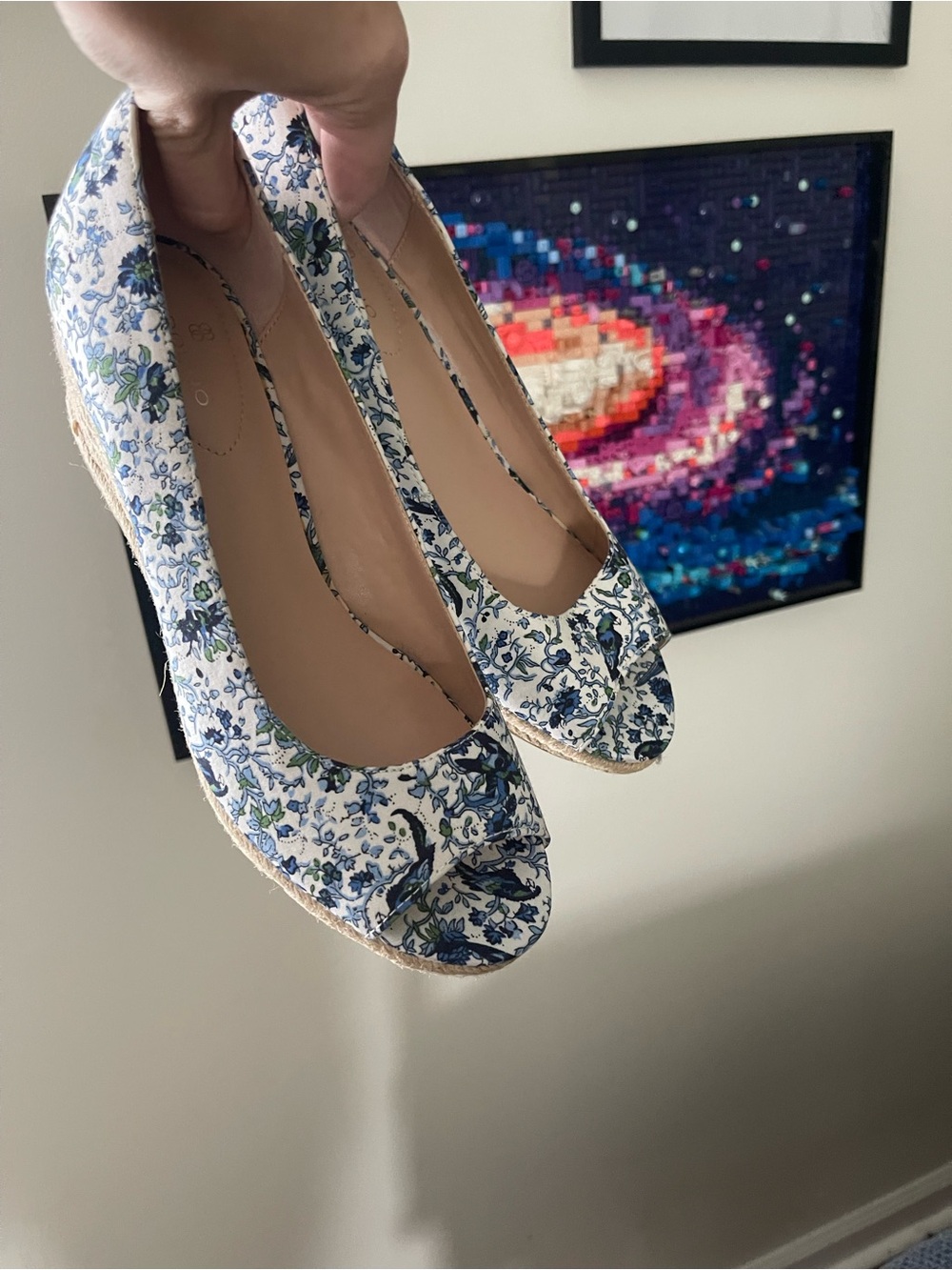 Bandolino Blue and White Floral Espadrille Flats